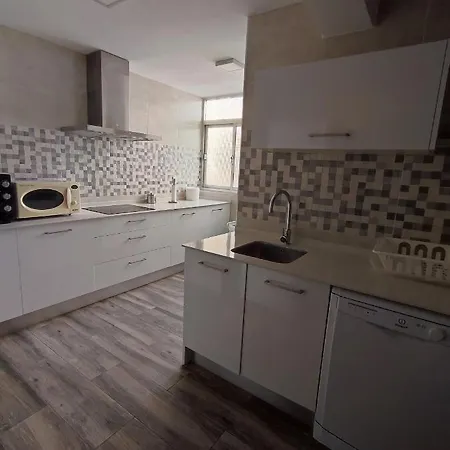 Piso Apartamento 3 Dormitorios, Aire Acondicionado *