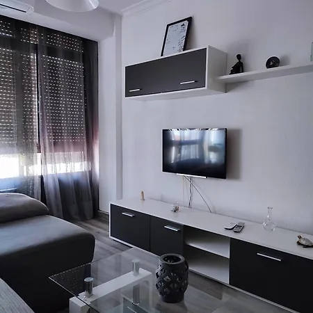 Piso Apartamento 3 Dormitorios, Aire Acondicionado Apartment